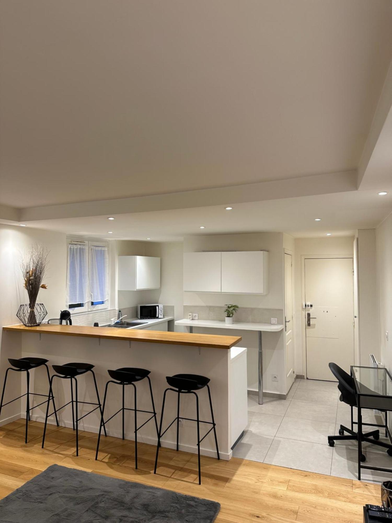 Super Appartement Refait A Neuf Beaucoup De Charme Булонь-Біянкур Екстер'єр фото